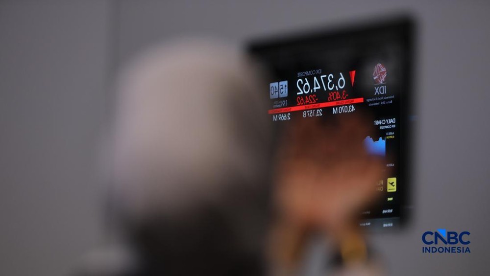Terungkap! Ini Biang Kerok Ambruknya Saham Bank Jumbo Jelang Libur Panjang