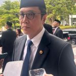 IHSG Ambruk! BEI Ungkap 'Badai Sempurna' Hantam Bursa Saham RI!