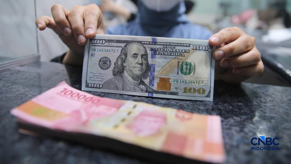 Rupiah Terjun Bebas ke Rekor Terendah Baru: Dolar AS Tembus Rp17.730!