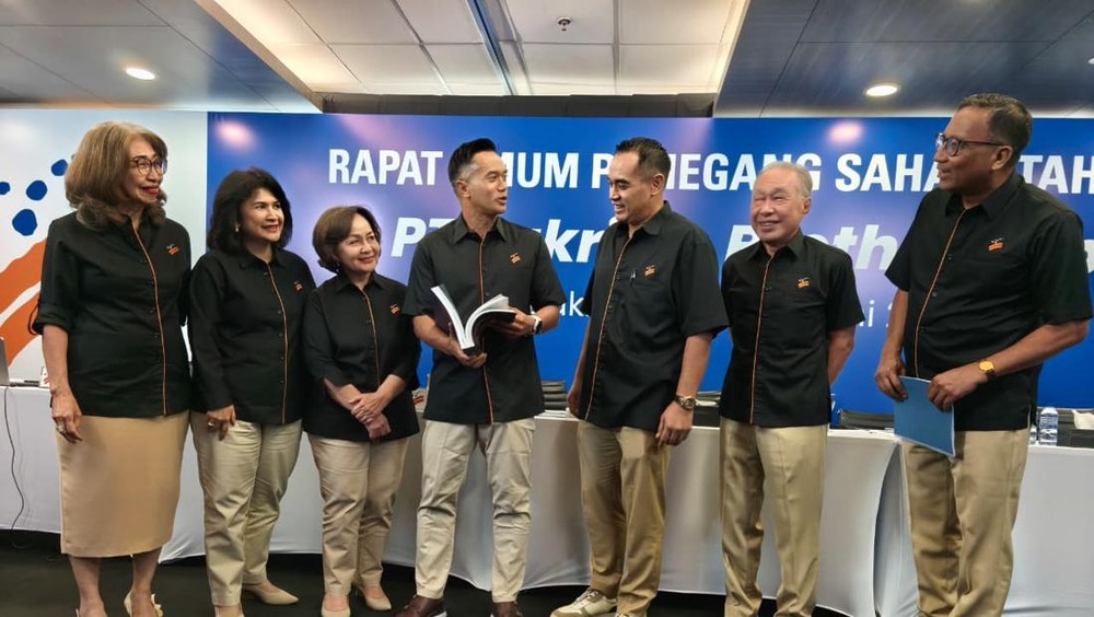 Bakrie Bikin Heboh Laba Meroket Pendapatan Turun
