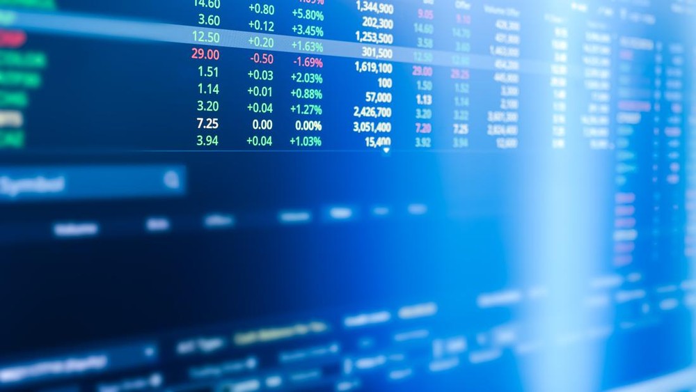 IHSG Anjlok Parah Saham Ini Justru Menggila