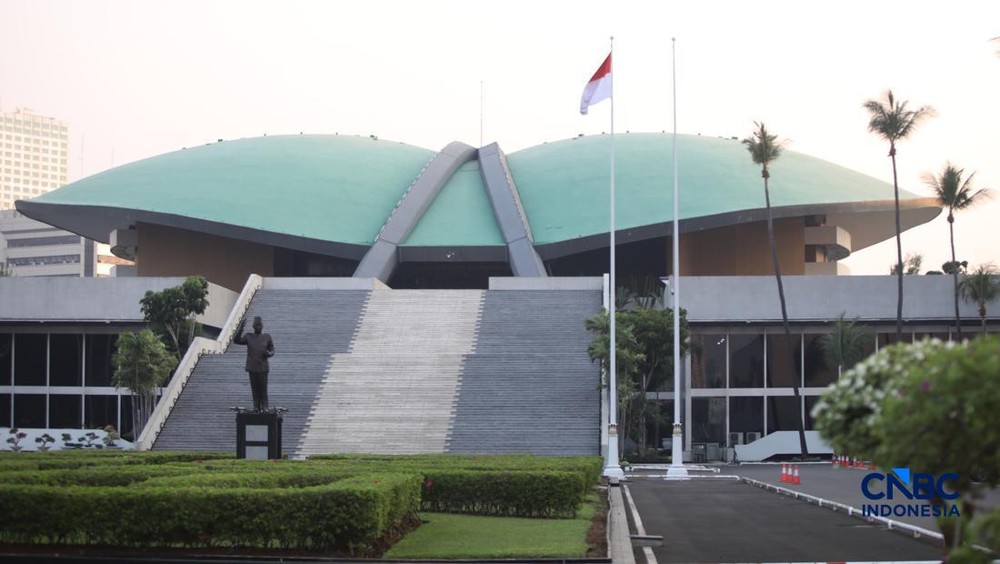Dana Daerah Terancam Pejabat Protes Keras