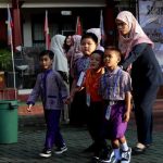 Guru SD Madura Tolak Miliaran Demi Sejarah