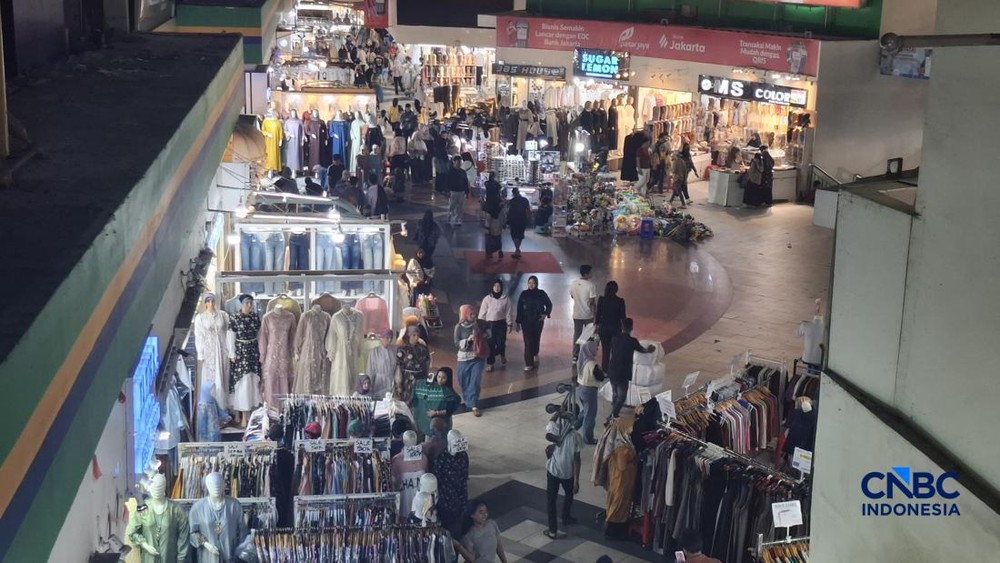 Warga RI Terjebak Utang Demi Belanja Kebutuhan