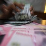 Rupiah Menguat Dolar Loyo Rp17 Ribu Bukan Mimpi
