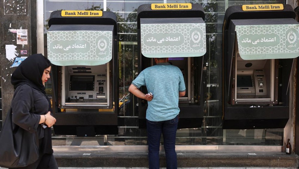 Rahasia Mantan Polisi Raup Rp216 Miliar Dari ATM