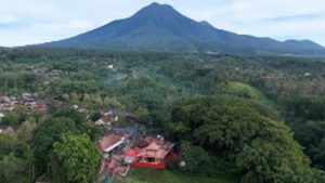Menguak Misteri Gunung Kawi Kunci Kekayaan Miliarder