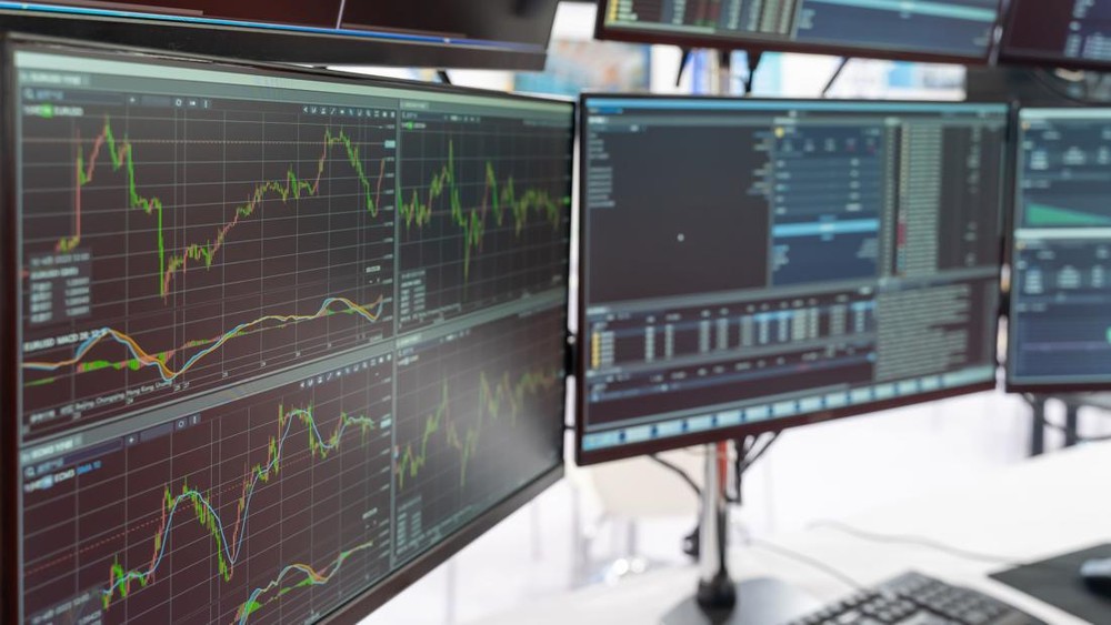 Saham Ini Bikin Cuan Melejit IHSG Terkoreksi Tipis