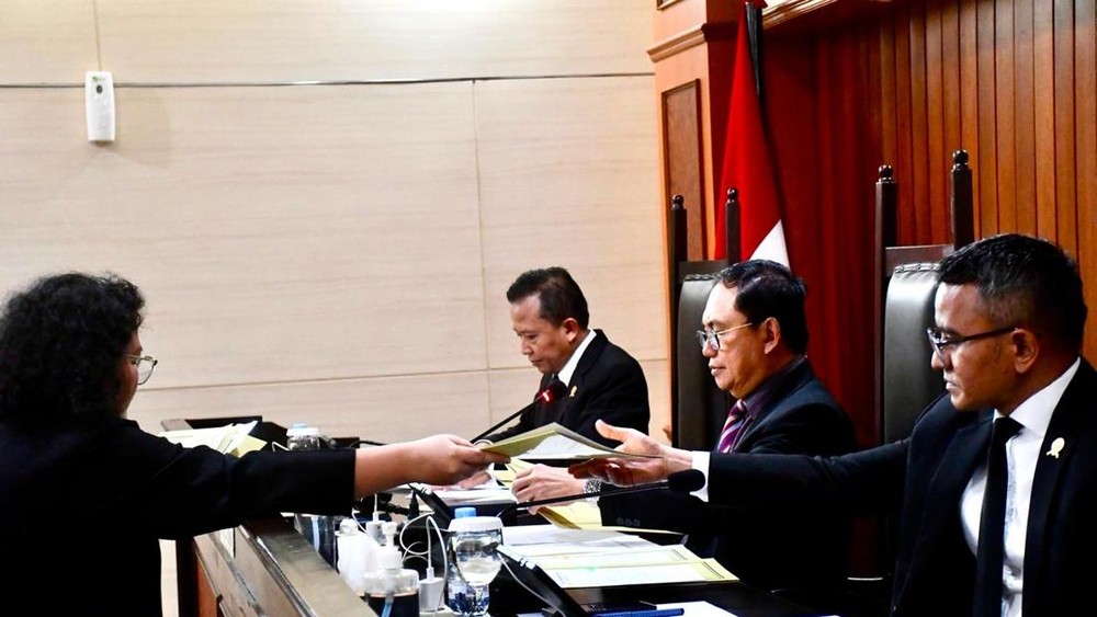 MUFG Akuisisi Mandala Finance Disorot KPPU