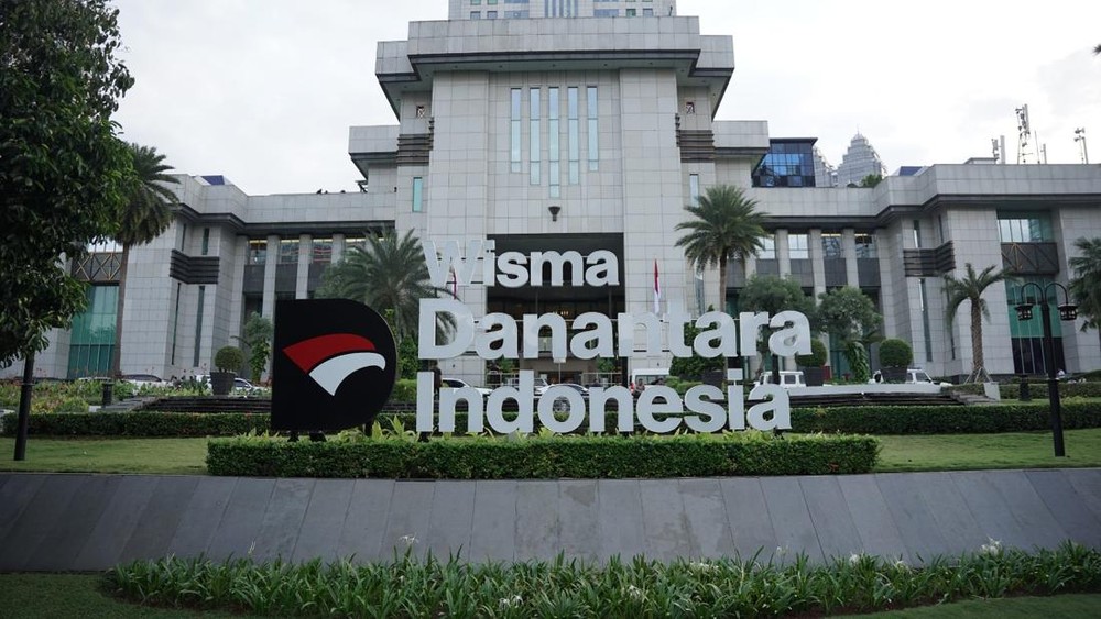 Danantara Guncang Dunia Dari Mekah Sampai Filipina