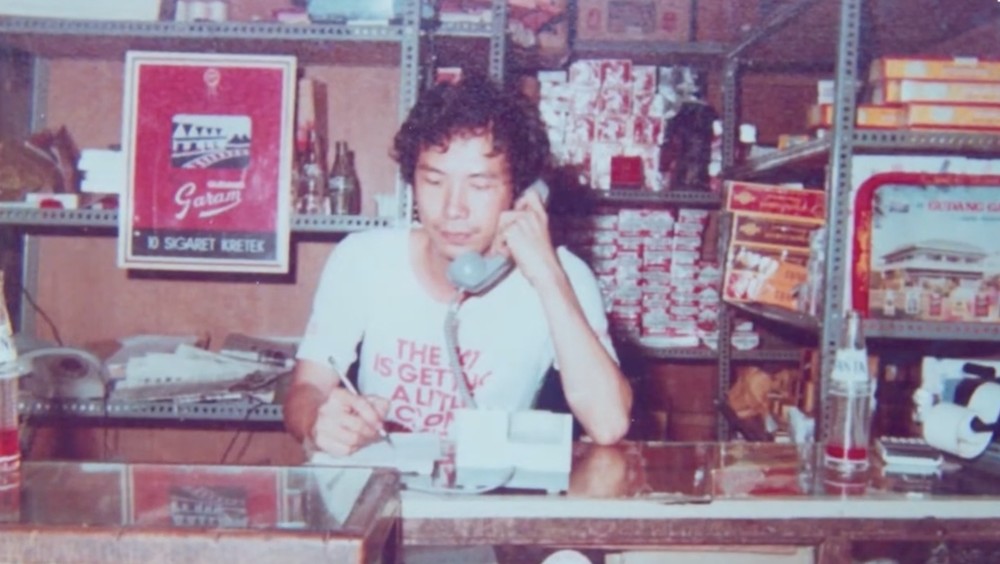 Kisah Sukses Sang Raja Ritel Alfamart