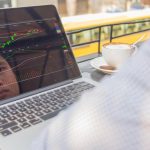 IHSG Terperosok Tajam Simak Strategi Saham