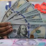 Rupiah Terjun Dolar Menggila Rp17.900