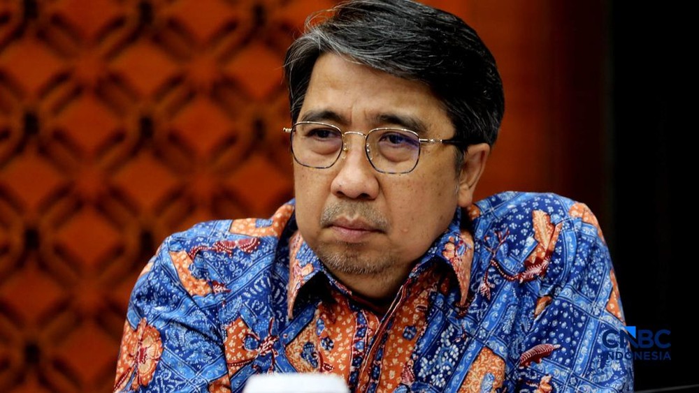 Dana Mengendap Triliunan Rupiah di Bank 1 Dana Mengendap Triliunan Rupiah di Bank