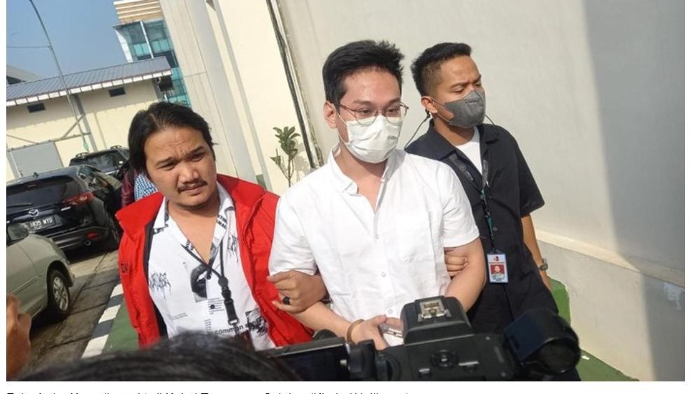 Indra Kenz Kembali Masuk Penjara 1 Indra Kenz Kembali Masuk Penjara